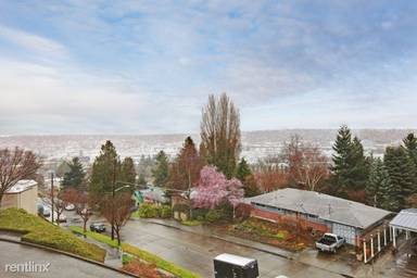 Main picture of 3601 24th Ave W