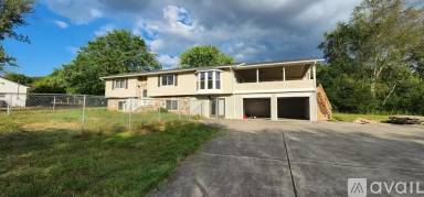 Main picture of 169 Valleyview Dr