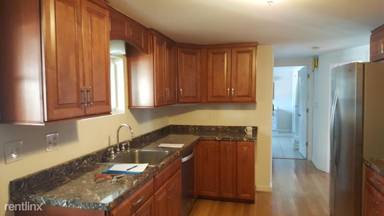 Main picture of 181 Robbins Ave