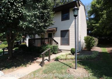 Main picture of 106 Turnwood Ln
