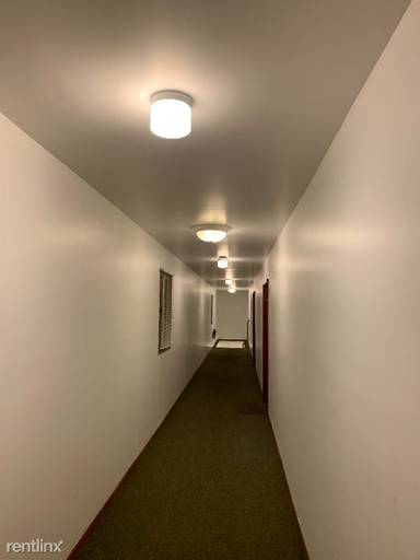 Main picture of 2818 Electric St