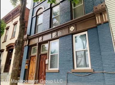 Main picture of 335 1st St