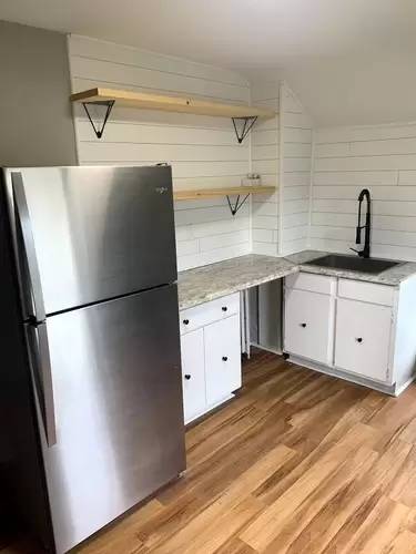 Main picture of 2300 6th St