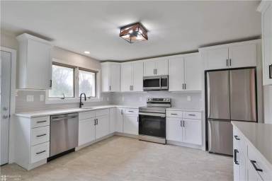 Main picture of 3349 Green Meadow Dr
