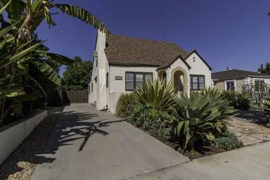 Main picture of 9059 Carson St