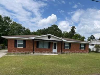 Main picture of 3405 Webster Rd