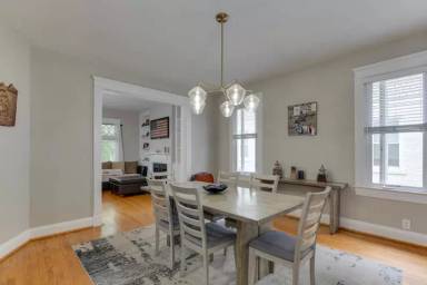 Main picture of 823 Shirley Ave