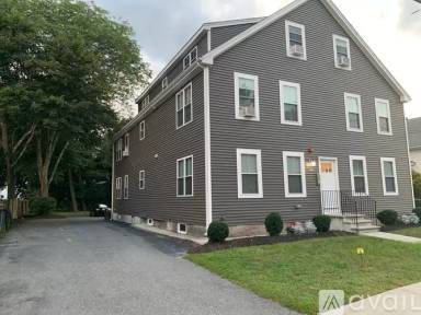 Main picture of 289 Main St