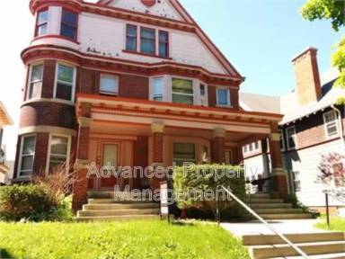 Main picture of 3113 W McKinley Blvd