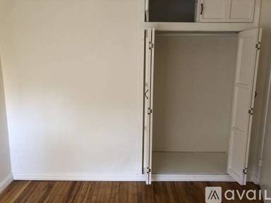 Main picture of 4222 W 164th St