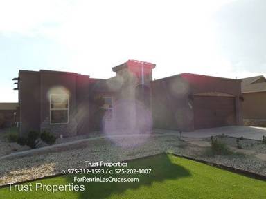 Main picture of 711 Sombrero Ct