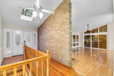 Main picture of 7711 Arrowood Ct