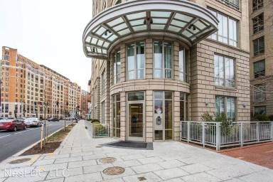 Main picture of 301 Massachusetts Ave NW