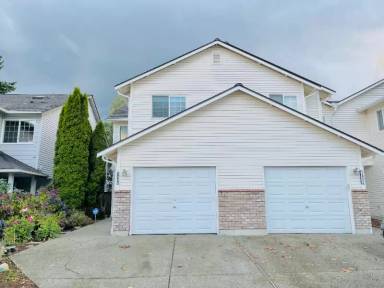 Main picture of 5806 136th St SE