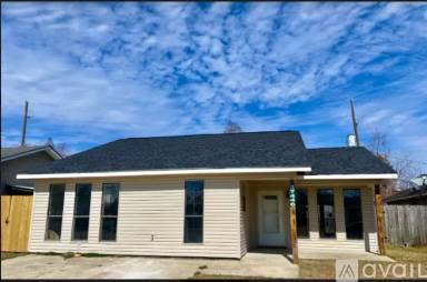 Main picture of 37446 E Hillside Dr
