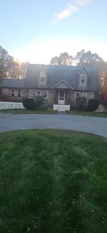 Main picture of 143 Pollard St