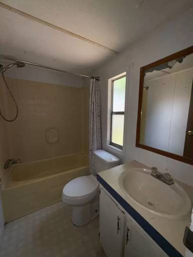 Main picture of 125 County Road 371