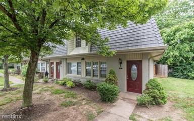 Main picture of 135 Regency Point Path