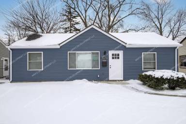 Main picture of 26294 Woodmont St