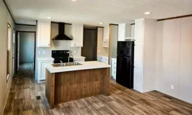 Main picture of 2700 Rawhide