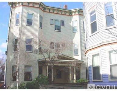 Main picture of 11A Jay St