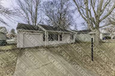 Main picture of 2505 N Janney Ave