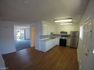 Main picture of 4885 Cole St