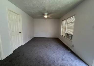 Main picture of 831 Deerpass Dr