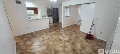 Main picture of 1617 Columbia Arms Cir