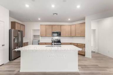 Main picture of 17614 W Oberlin Way