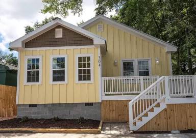 Main picture of 304 Kidder St