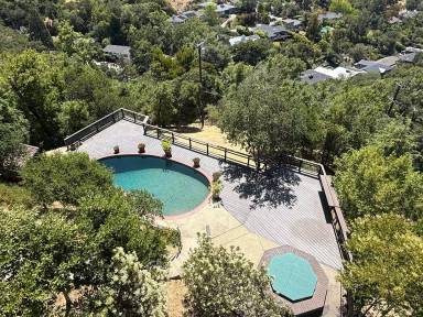 Main picture of 320 Vista Grande