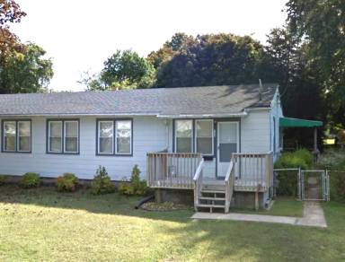 Main picture of 134 Deaver St