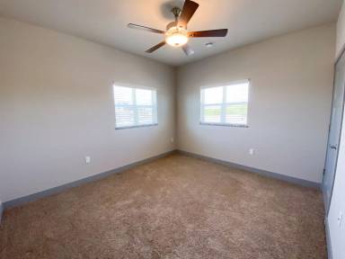Main picture of 3420 Aurora Ave