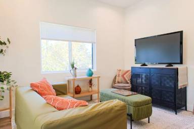 Main picture of 123 S Avenue 63