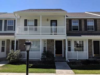 Main picture of 864 Capital Ave