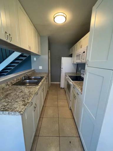 Main picture of 204 E Tiffany Dr