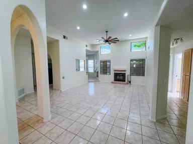 Main picture of 544 Eagle Dr