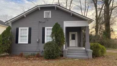 Main picture of 265 Seavy St