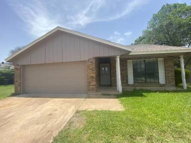 Main picture of 250 Indian Mound Ct
