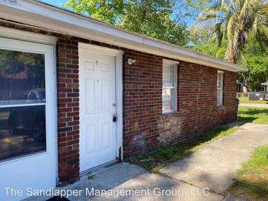 Main picture of 5061 Rockingham St