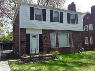 Main picture of 16730 Plainview Ave