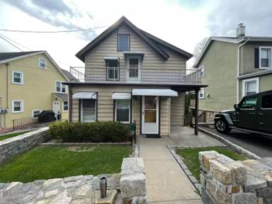 Main picture of 93 Hamilton Ave