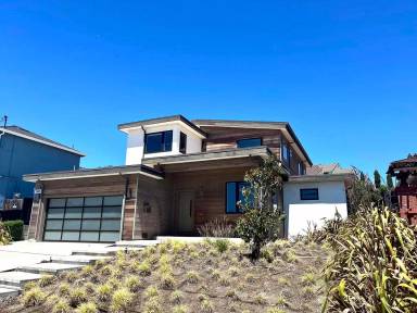 Main picture of 300 Helen Dr