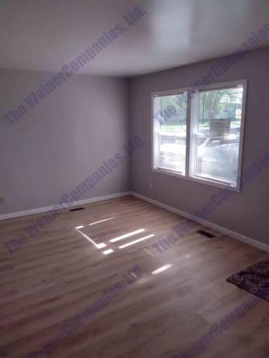 Main picture of 704 S Scottswood Dr