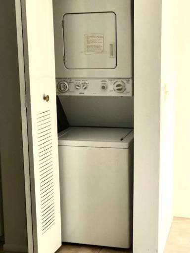 Main picture of 315 Tangle Run Blvd