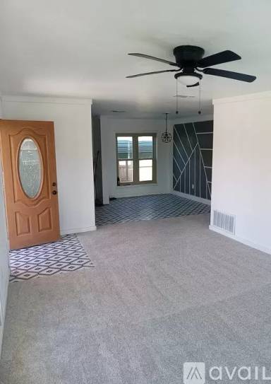 Main picture of 2409 Avenue L