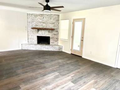 Main picture of 9301 Cottage Park Dr S