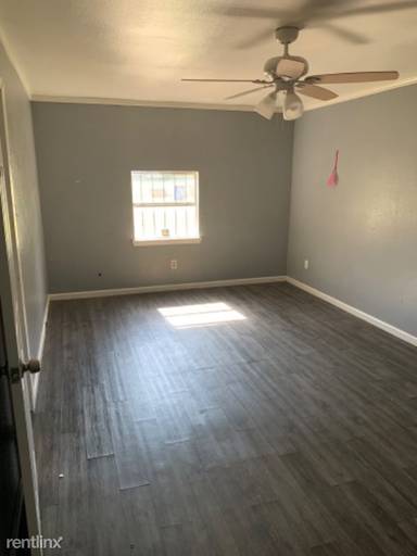 Main picture of 2021 Dudley Ave