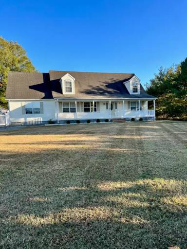Main picture of 6293 Statum Rd
